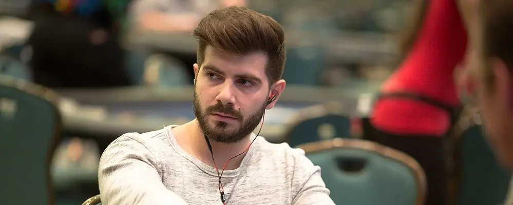 Javier-Gomez-Podio-Main-Event-Super-MILLIONS