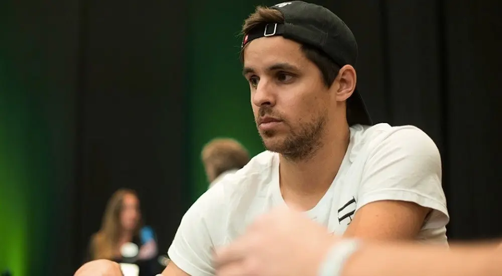 Ivan-Vilchez-Poker