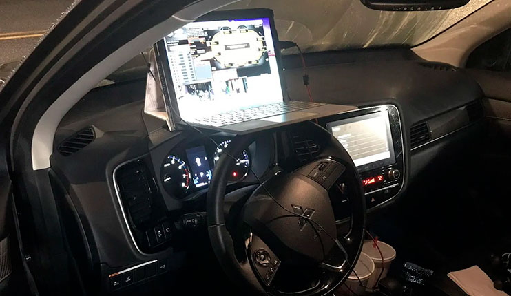 Райан Депауло играет WSOP Online в машине