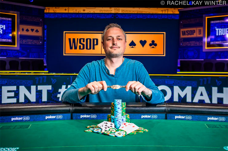 Ryan Bambrick ganó el Campeonato Omaha Hi-Lo 8 or Better de las WSOP 2025
