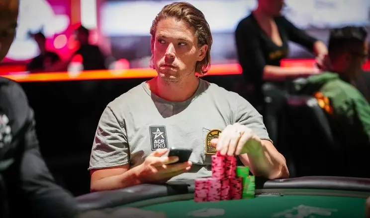 Alex Foxen Becomes ESPN Broadcast Star at the 2026 Wsop Main Event