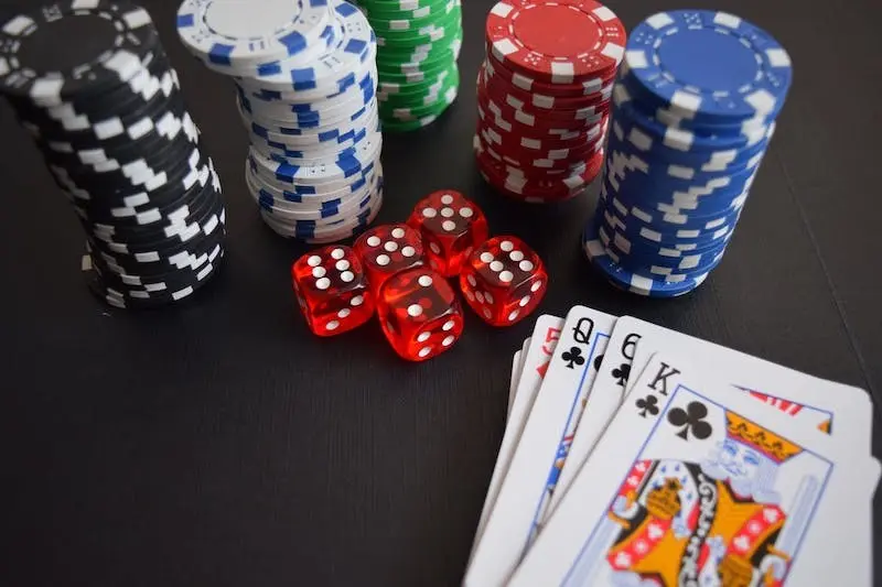 Accesorios para jugar poker como regalo de navidad